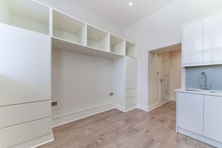 Studio to rent - Photo 2