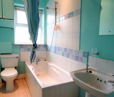 3 bedroom terraced house to rent - Photo 6