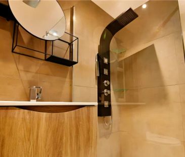 8 Bed 8 Bath - Photo 6