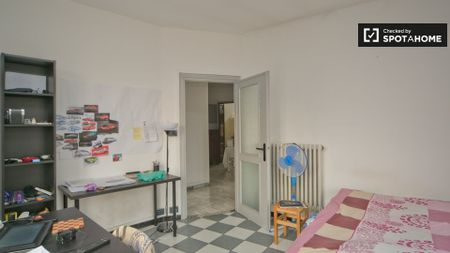 turin, Piedmont 10124 - Photo 5