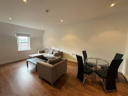 39 Milfort Mews, Dunmurry , Belfast , BT17 9JE - Photo 4
