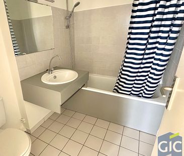 Location Appartement 2 pièces 26m² - Photo 4