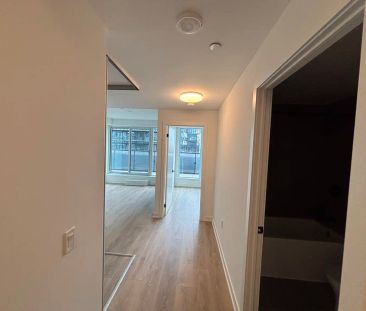 Line 5 Condos — Suite 701N - Photo 3