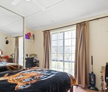 Neatly Presented Family Home in Convenient Location - Photo 4