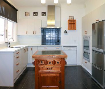 Three Bedrooms - Hospital Area - Photo 4