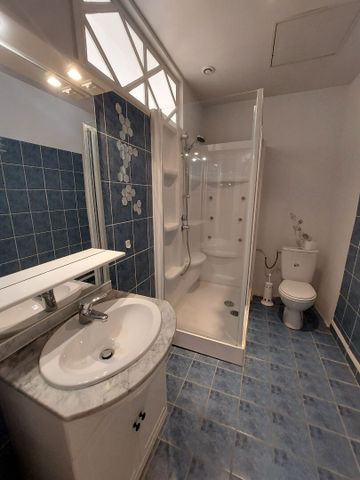 Location Appartement 3 pièces 70m² - Photo 5