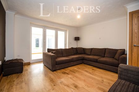 3 bedroom house to rent High Street, Desford, Leicester, Leicestershire, LE9 - Photo 5