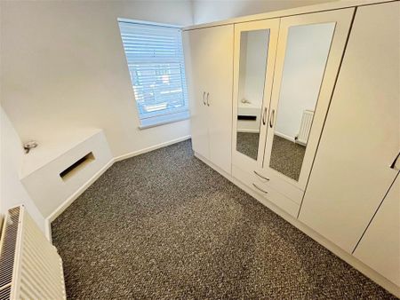 Brynhyfryd Terrace, FERNDALE - Photo 2