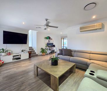 Bright, Modern & Spacious - Photo 1
