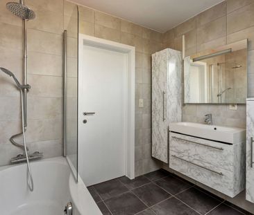 Instapklaar 1-slaapkamerappartement te Lanaken - Photo 4