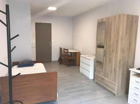 Location Appartement 1 pièce 22m² VALENCE 26000 - Photo 5