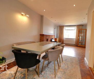 4 bedroom detached house to rent - Photo 6