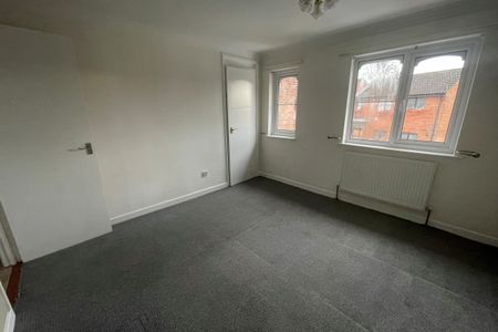 Cloudberry Road, SWINDON - Photo 2