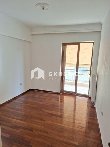 Ενοικίαση κατοικίας, 87 τ.μ., Αθήνα, 700 € - Photo 5