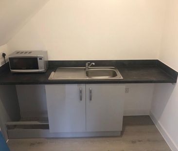 3 bedroom house to rent - Photo 2