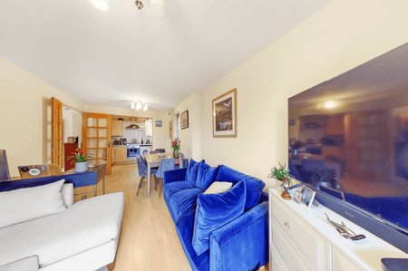 Poynders Road, London, SW4 - Photo 3