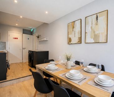 Studio Flat, Birchanger Road, SE25 - Photo 1