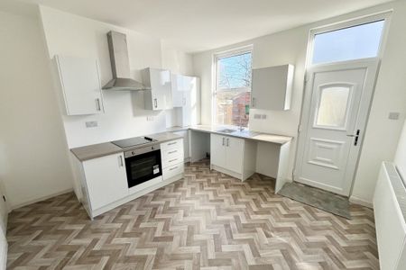 Aberford Road - Photo 5