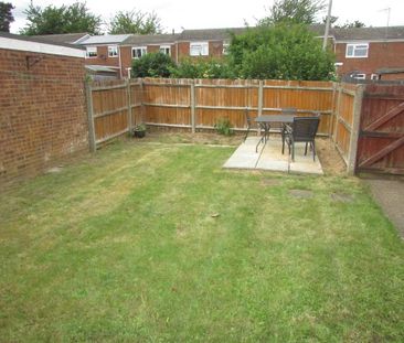 1 bedroom in a house share to rent - Photo 3