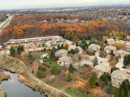 For Lease - 2495 Eglinton Avenue Unit# 2210, Mississauga, Ontario - Photo 2