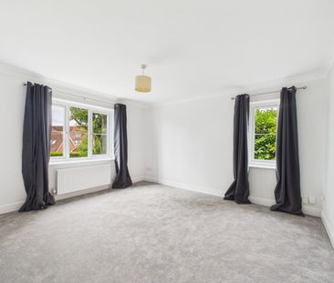 2 bedroom Flat in Lockton House, Wokingham - Photo 1