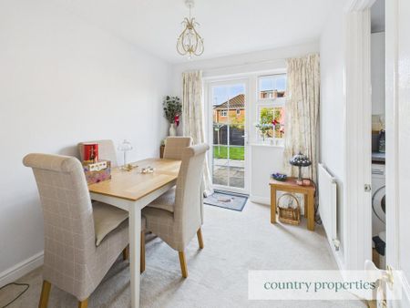 3 bedroom semi-detached house to rent - Photo 3