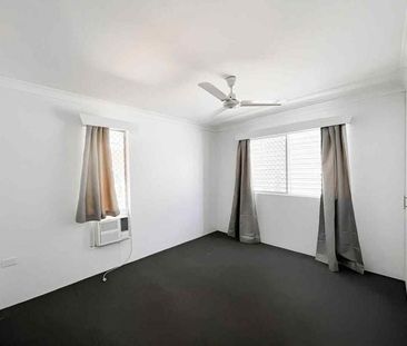 2/21 Jannila Avenue, Cranbrook - Photo 2