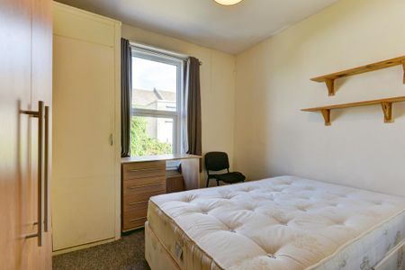 6 bedroom house to rent - Photo 4