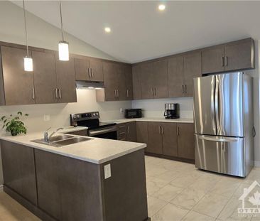 For Lease - 9 YADE Road, Arnprior, Ontario - Photo 3