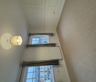 2 bedroom end of terrace house to rent - Photo 4