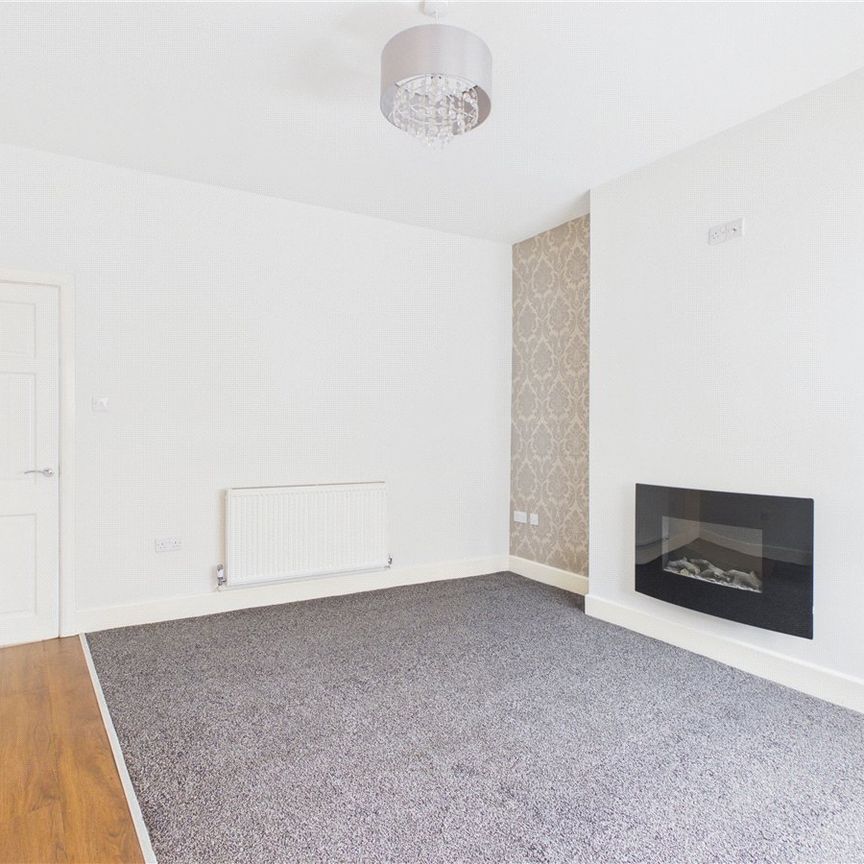 2 Bedroom End Of Terrace - Photo 1