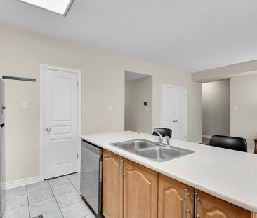 For Lease - 168 Hornchurch Lane Unit# E, Barrhaven, Ontario - Photo 1