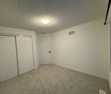 For Lease - 146 Sanders Road, Erin, Ontario - Photo 4