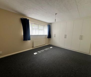 2 bedroom ground floor maisonette to rent - Photo 2