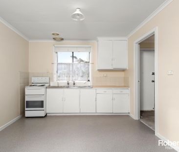 63 Warring Street, Ravenswood TAS 7250 - House For Rent | Domain - Photo 5