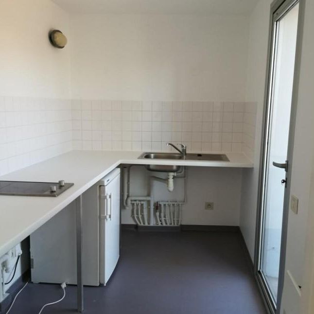 Location Appartement 2 pièces 35m² BORDEAUX 33000 - Photo 1