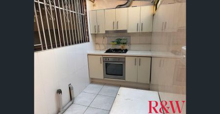 Two Bedroom Townhouse in the Heart of Cabramatta - Photo 4