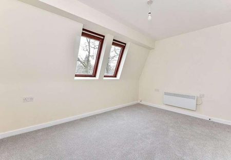 Wood Road, Hindhead, Surrey, GU26 - Photo 3