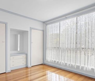 Walking distance to the beach - Photo 4