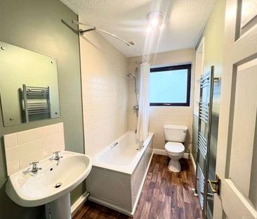 Barnacre Close Fulwood Preston, PR2 - Photo 3