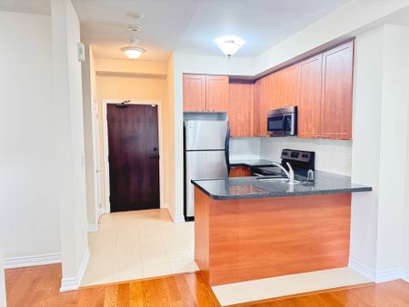 For Lease - 383 Prince Of Wales Drive Unit# 108, Mississauga, Ontario - Photo 5