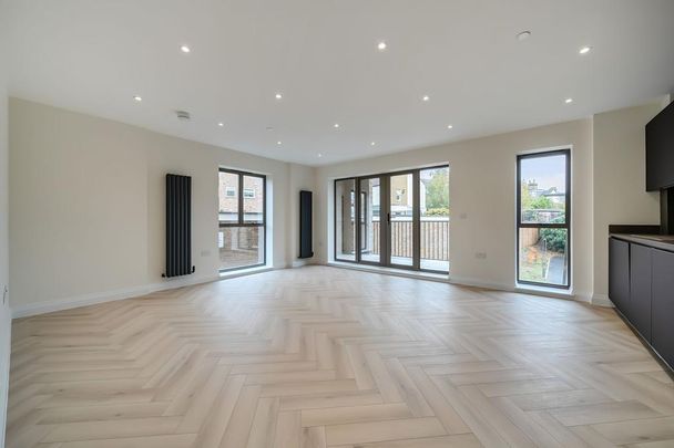 2 bedroom apartment to rent - Photo 1