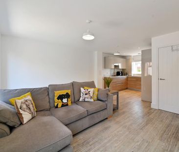 3 bedroom terraced house to rent - Photo 3