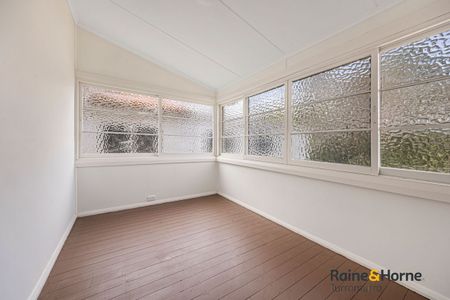 3-Bedroom Home Located in the heart of Hornsby - Photo 3