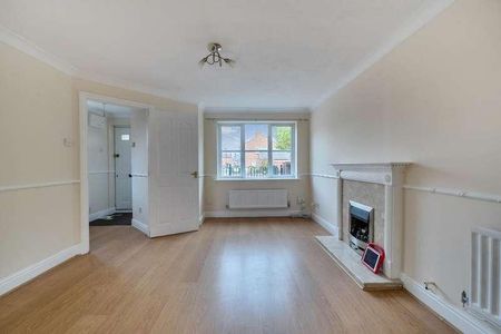 Rixons Meadow, Aylesbury, HP19 - Photo 5