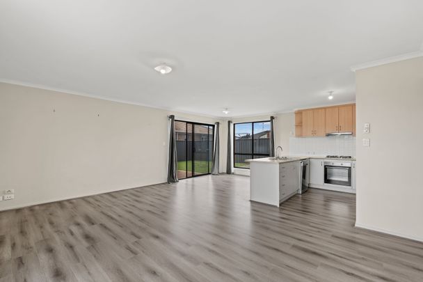 Perfect 3-Bedroom Family Home - Photo 1