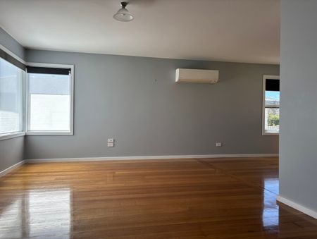 Low maintenance living in Montello! - Photo 5