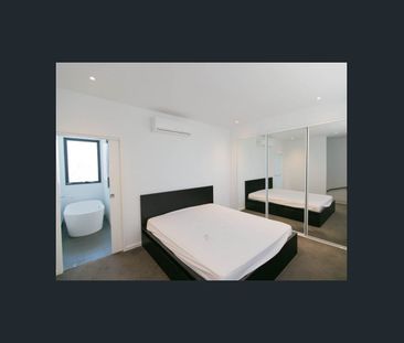 Fully Furnished Two-Bedroom House in Prime Alphington Location - Photo 5