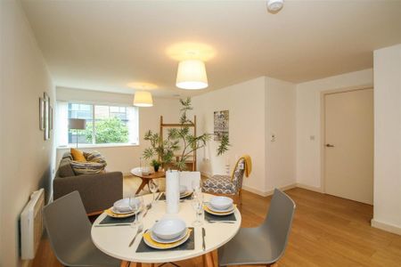 2 bedroom apartment to rent - Photo 5