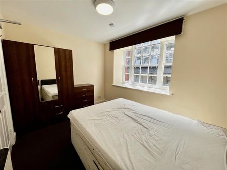 Wilsons Court, Pudding Chare, Newcastle Upon Tyne - Photo 3